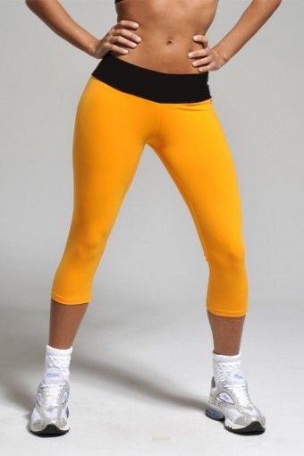 CALÇA CORSÁRIO ESTAMPADA